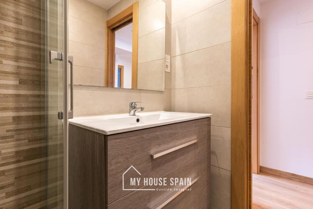 Myhousespain - Luminoso Y Amplio Piso En El Centro Gijón Eksteriør bilde