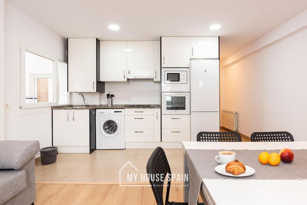 Myhousespain - Luminoso Y Amplio Piso En El Centro Gijón Eksteriør bilde
