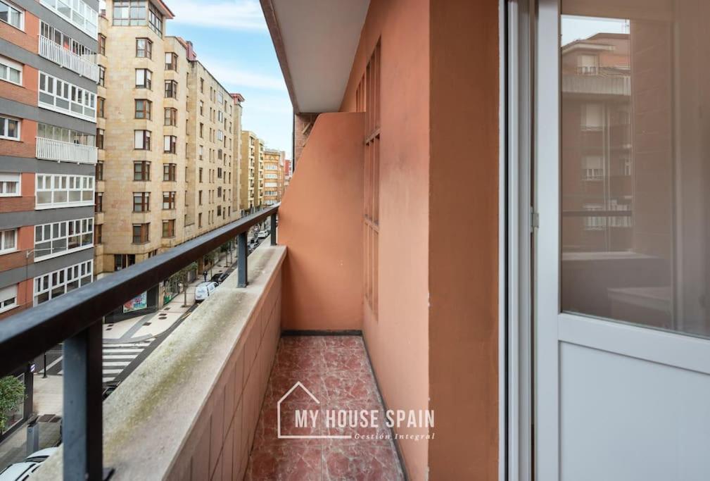 Myhousespain - Luminoso Y Amplio Piso En El Centro Gijón Eksteriør bilde