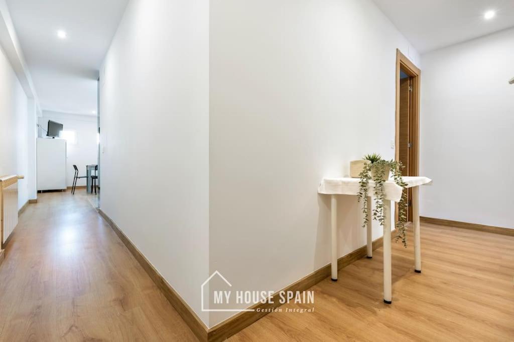Myhousespain - Luminoso Y Amplio Piso En El Centro Gijón Eksteriør bilde