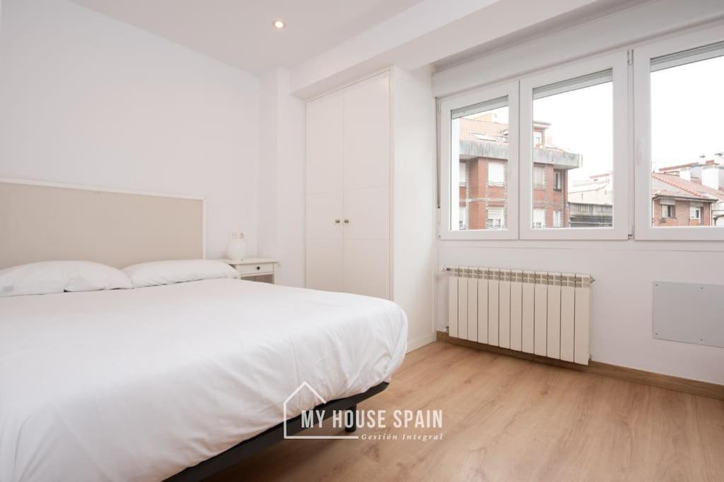 Myhousespain - Luminoso Y Amplio Piso En El Centro Gijón Eksteriør bilde